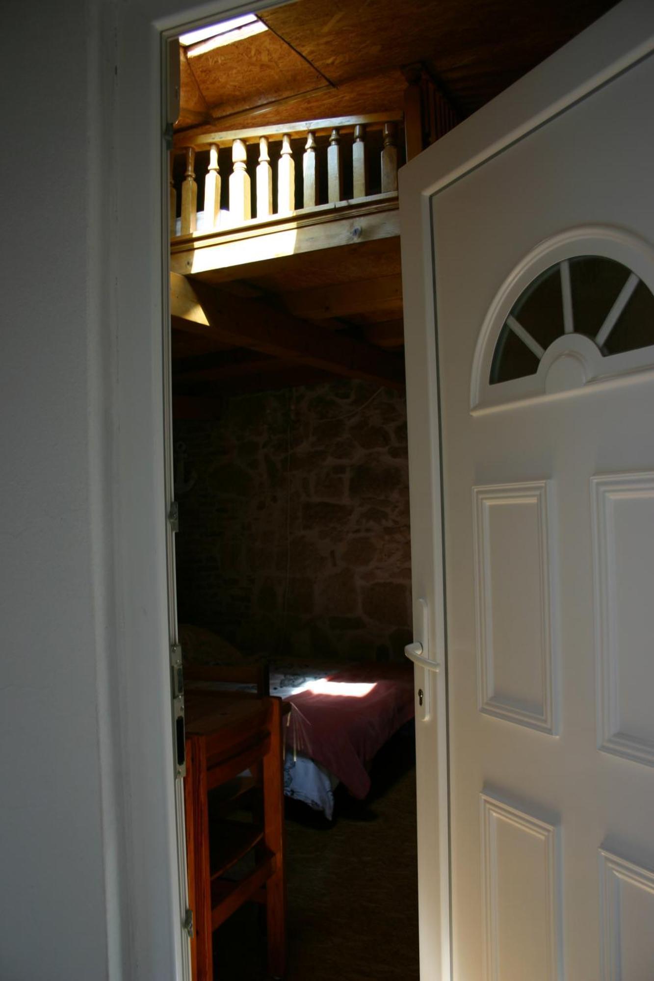 Studio Apartment La Maison De Catherine โรวีน ภายนอก รูปภาพ